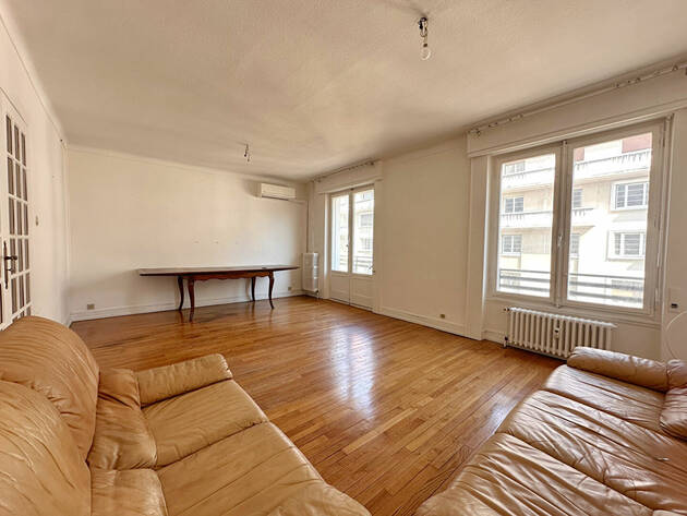 Comparet immobilier 58733205a - Attribut alt par défaut.